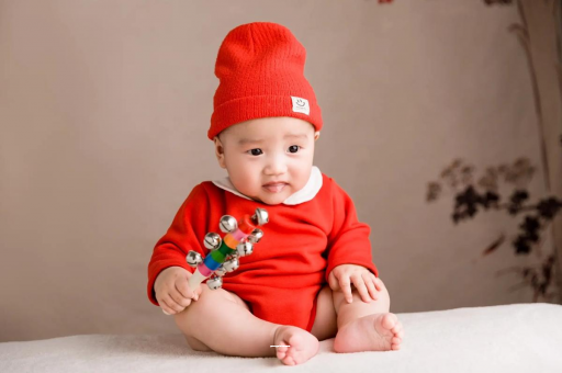 海丰六个月宝宝总是摇头 海丰六个月宝宝总是摇头